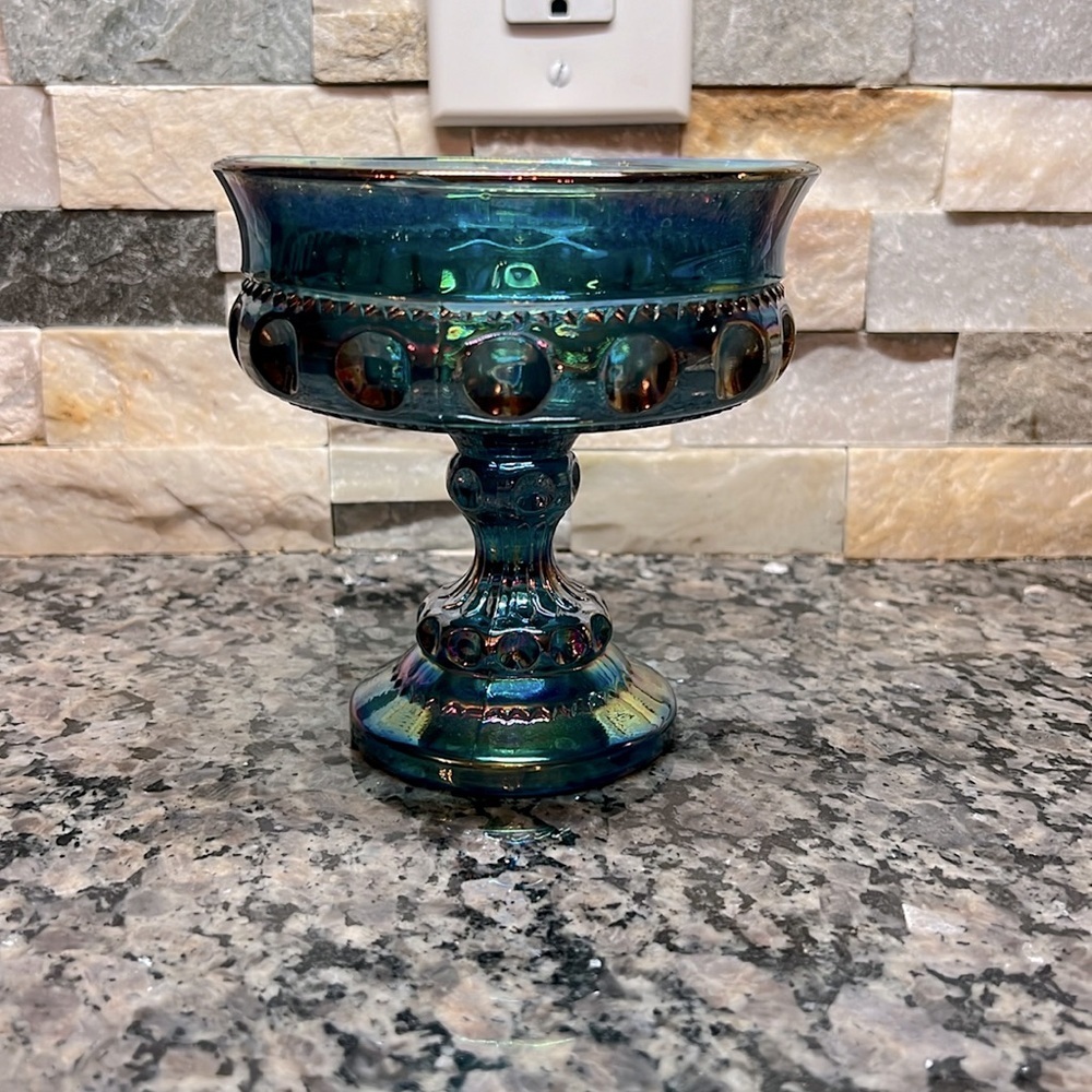 Carnival glass with irradessance of gold candy dish EUC